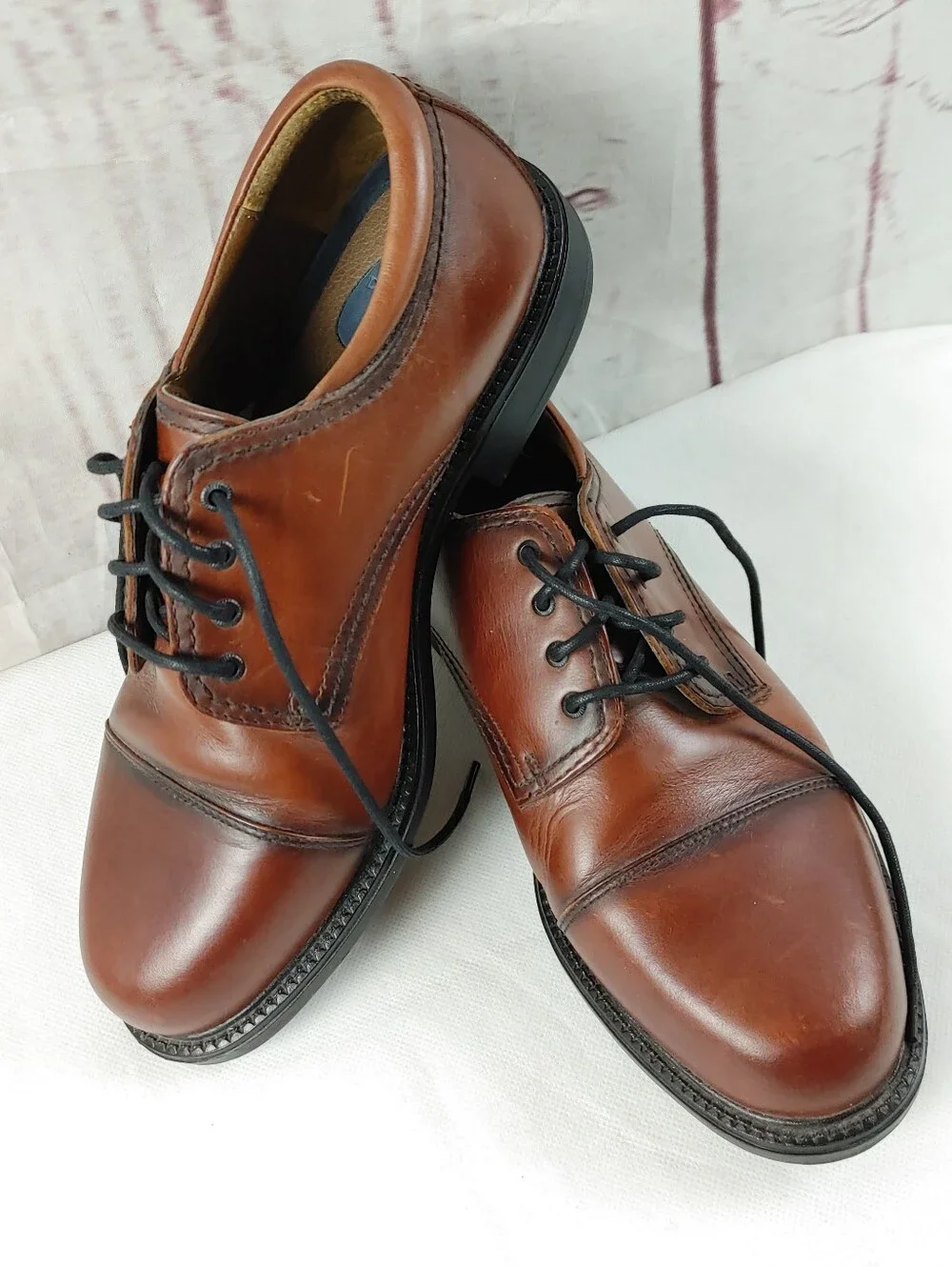 Dockers Men's Brown Leather Cap-Toe Dress Shoes Size 9.5W